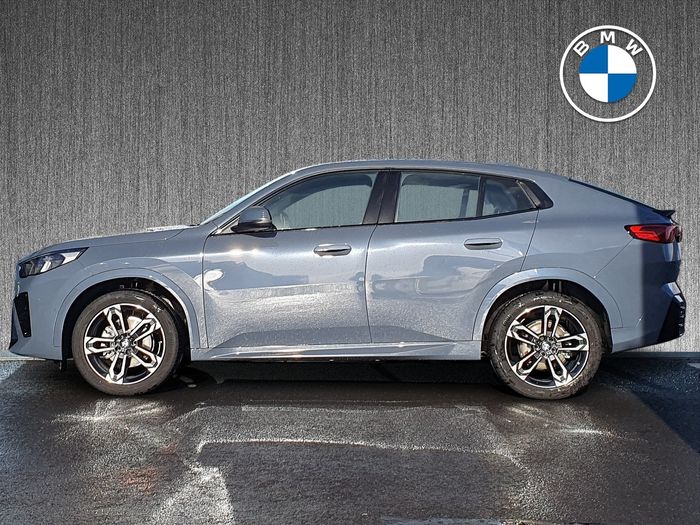BMW iX2 2026