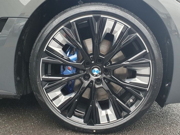 BMW i4 2026