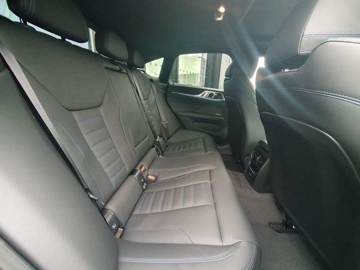 BMW i4 2026