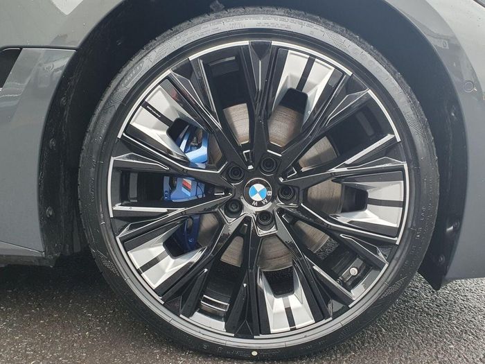 BMW i4 2026