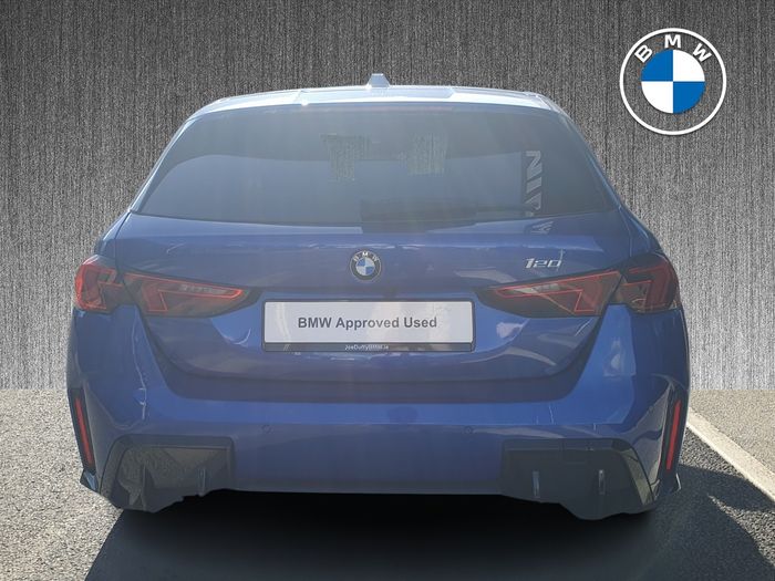 BMW 1 Series 2025
