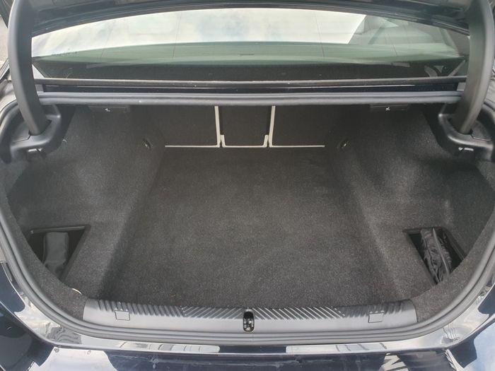 BMW 5 Series 2024