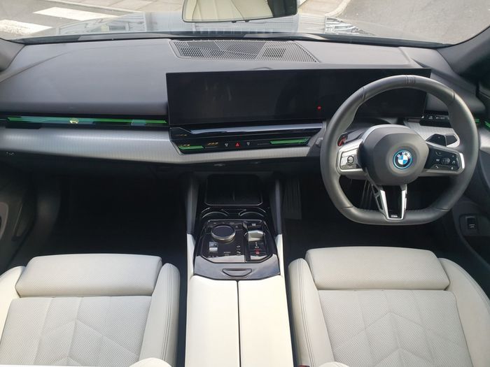 BMW 5 Series 2024