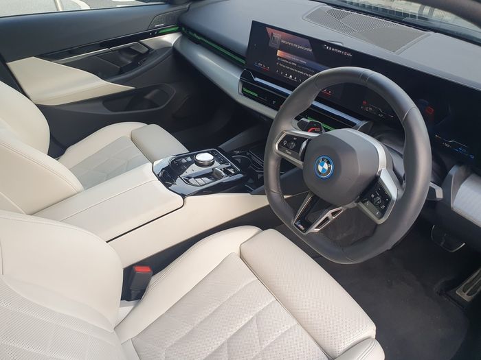 BMW 5 Series 2024