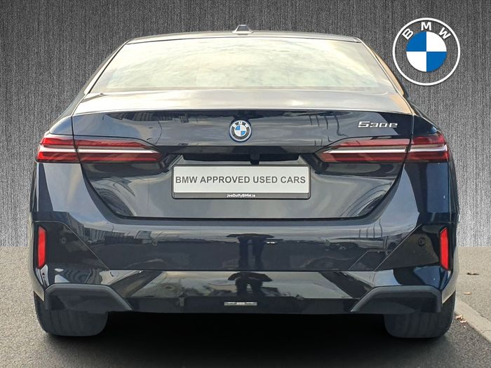 BMW 5 Series 2024