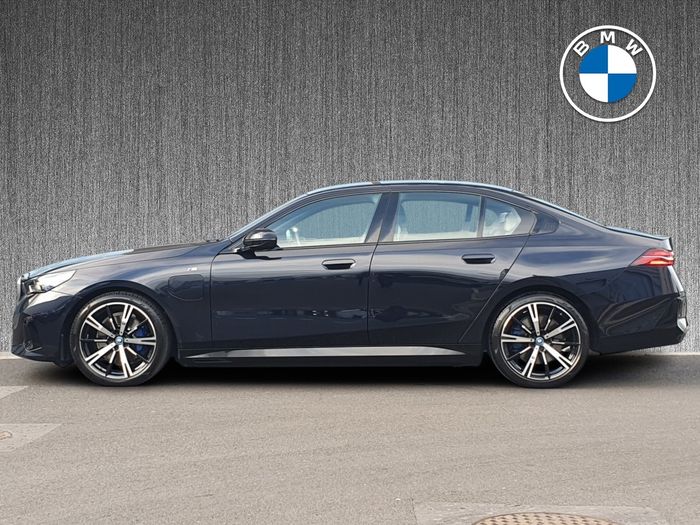 BMW 5 Series 2024