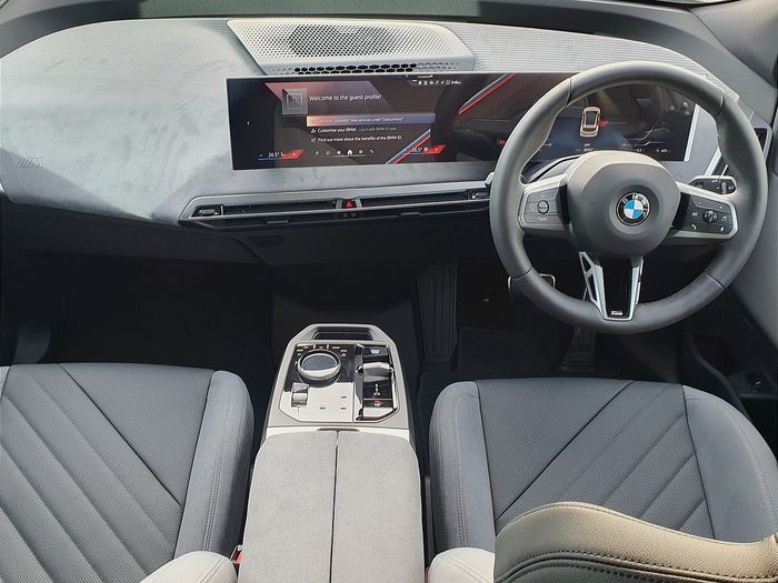 BMW IX 2026