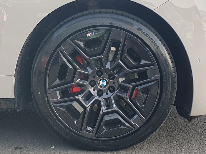 BMW IX 2026