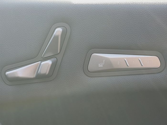 BMW IX 2026