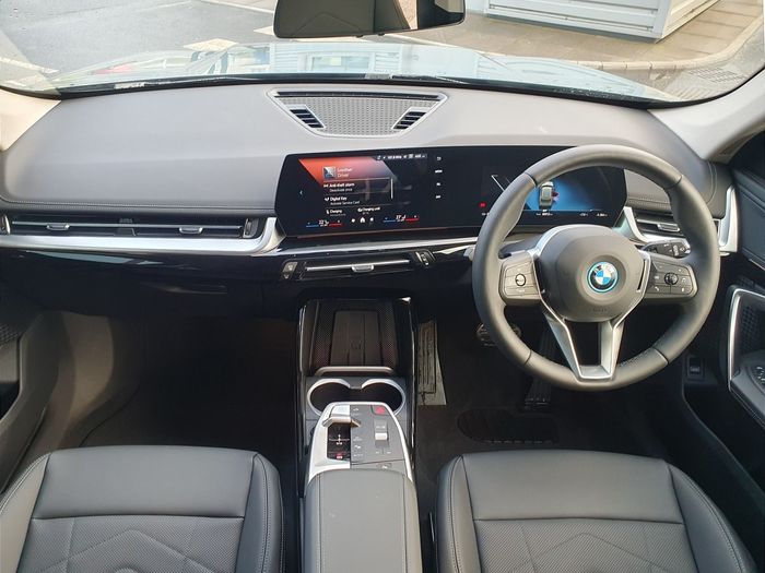 BMW iX1 2026
