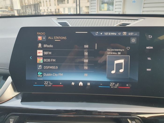 BMW iX1 2026