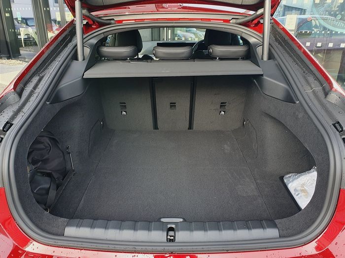 BMW i4 2026