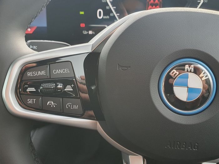 BMW i4 2026