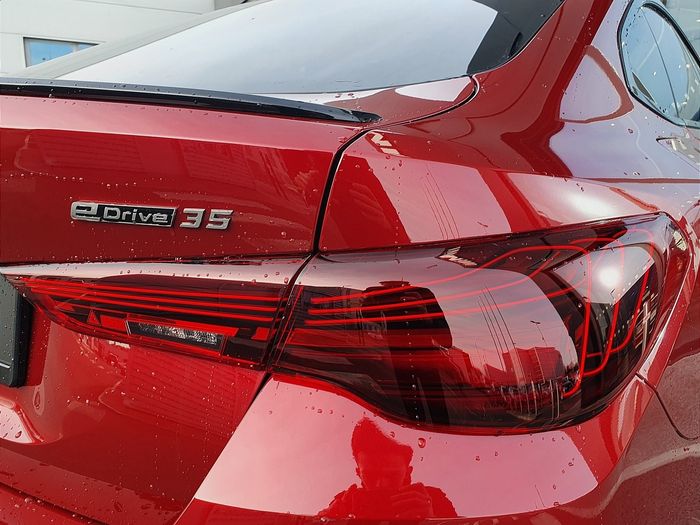 BMW i4 2026