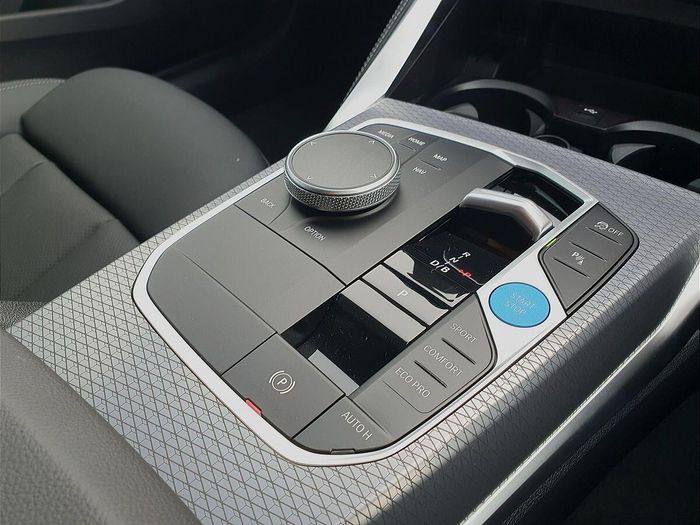 BMW i4 2026
