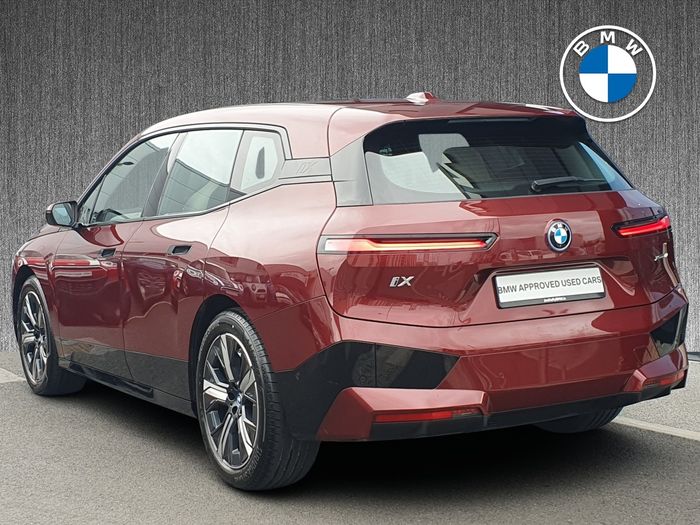 BMW IX 2023
