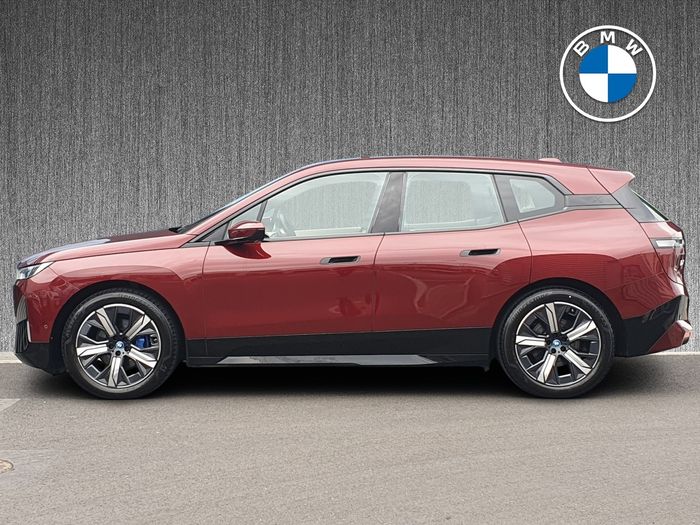 BMW IX 2023