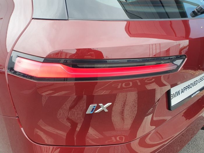 BMW IX 2023