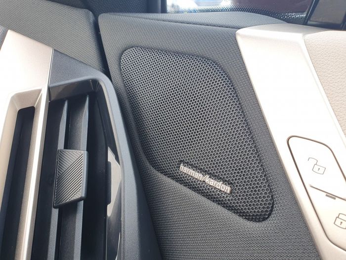 BMW IX 2023