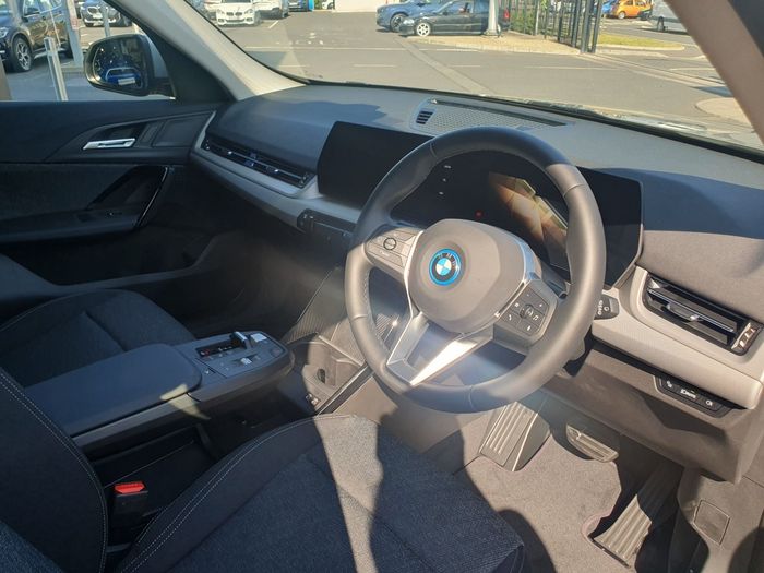BMW iX1 2026
