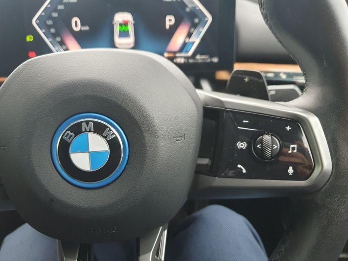 BMW 5 Series 2024