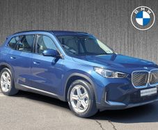BMW iX1 2024