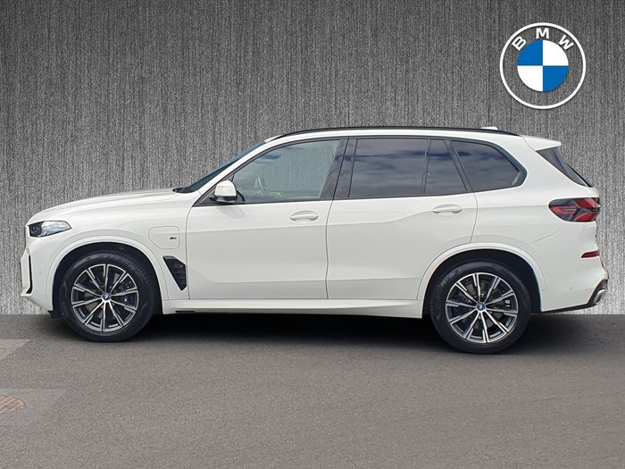 BMW X5 2023