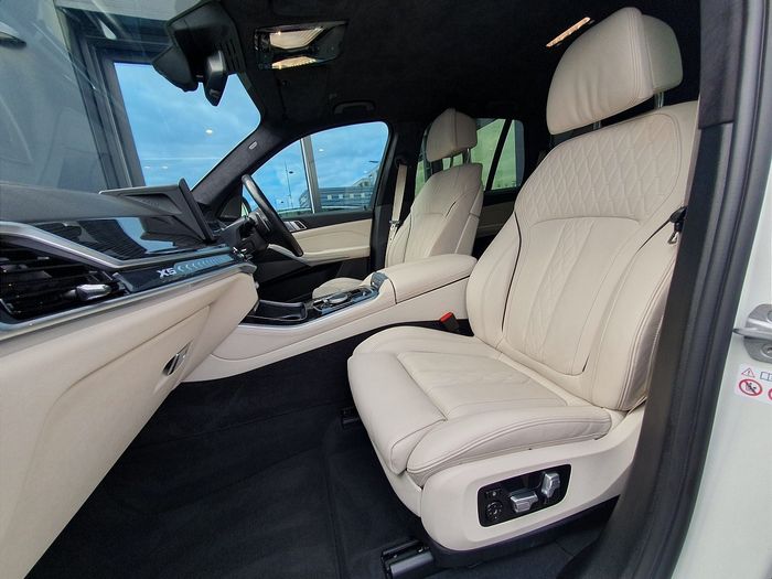 BMW X5 2023