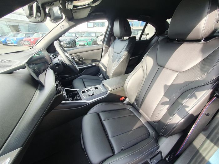 BMW 3 Series 2025