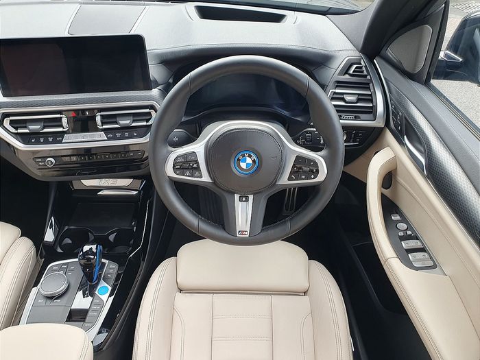 BMW iX3 2022