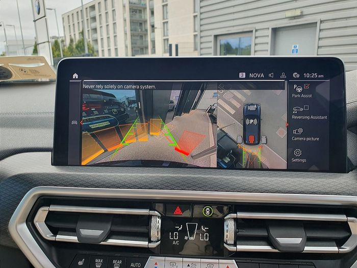 BMW iX3 2022