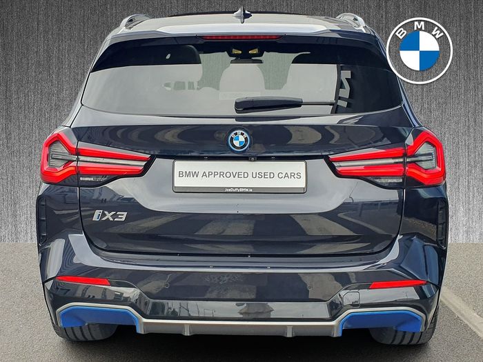 BMW iX3 2022