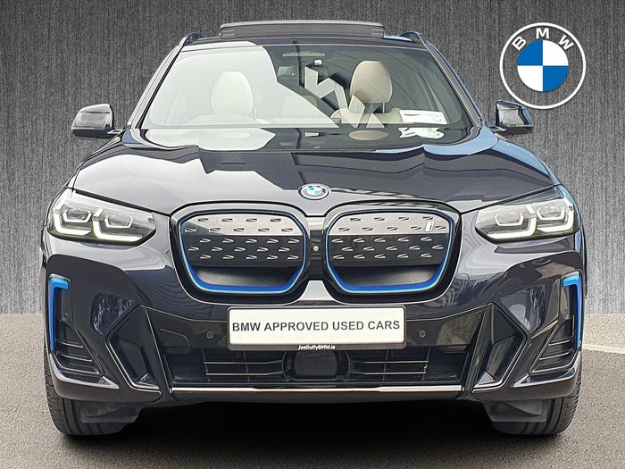BMW iX3 2022