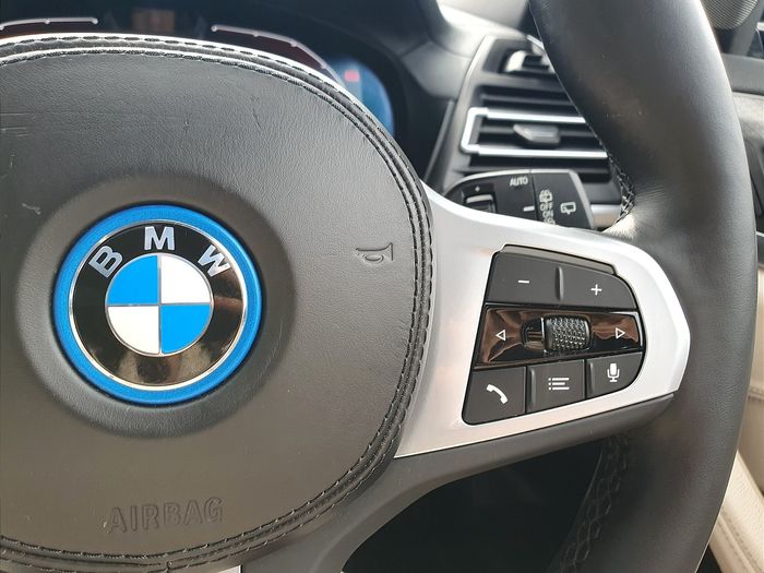 BMW iX3 2022