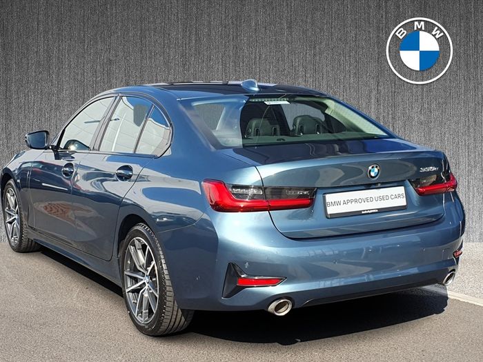 BMW 3 Series 2021