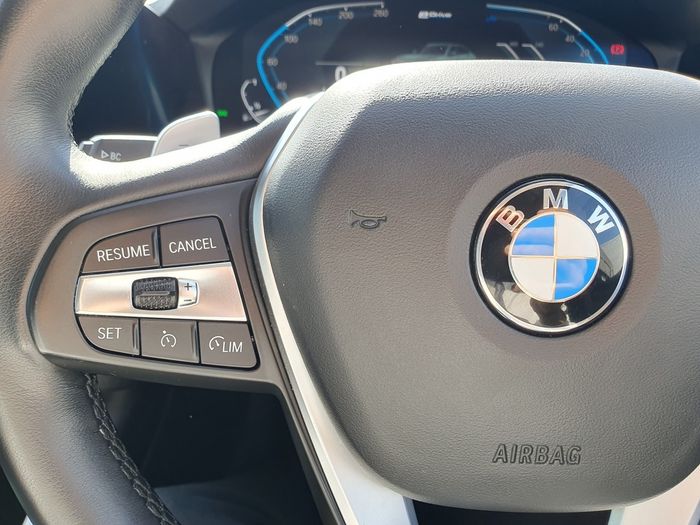 BMW 3 Series 2021