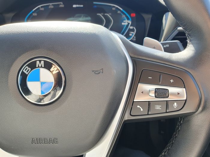 BMW 3 Series 2021
