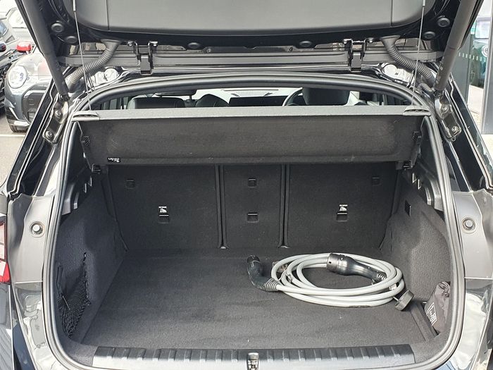 BMW iX1 2024