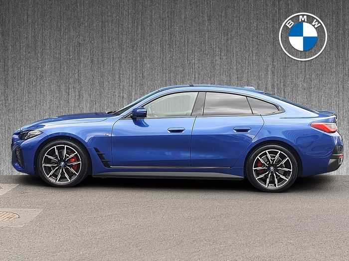 BMW i4 2023
