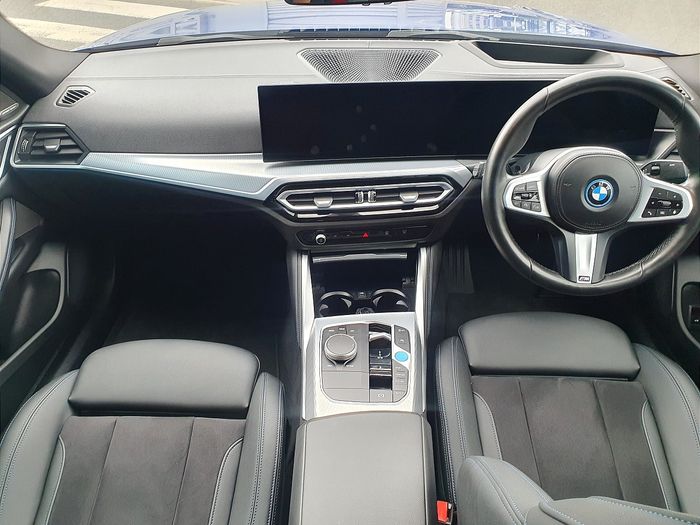 BMW i4 2023