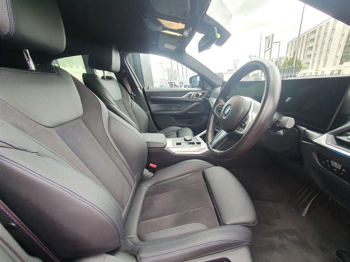 BMW i4 2023