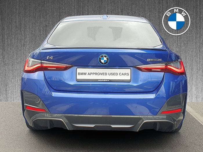 BMW i4 2023