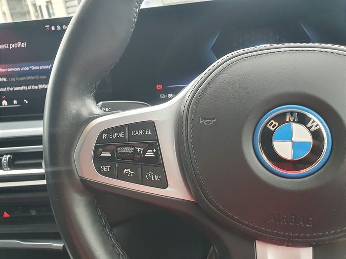 BMW i4 2023