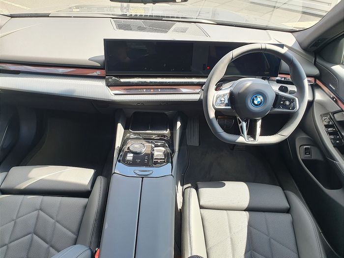 BMW 5 Series 2026