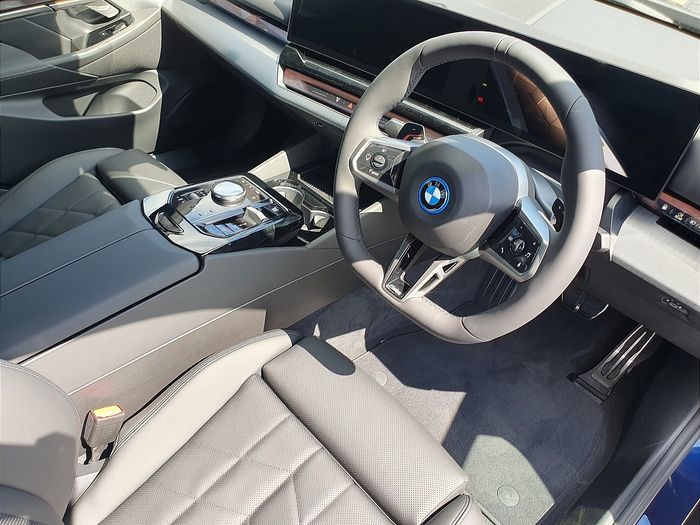 BMW 5 Series 2026