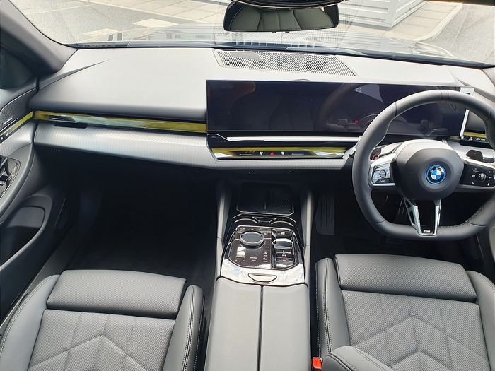 BMW 5 Series 2026