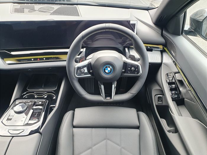 BMW 5 Series 2026