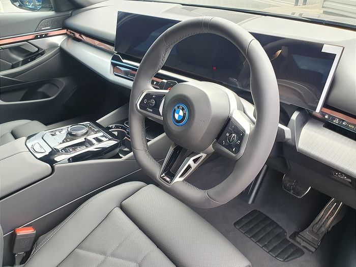 BMW 5 Series 2026