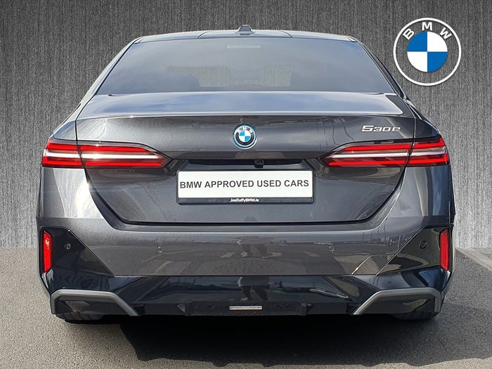 BMW 5 Series 2026