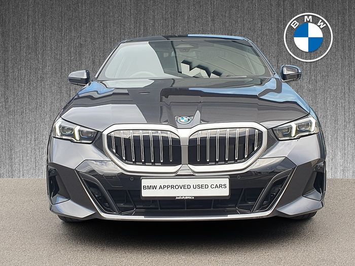 BMW 5 Series 2026